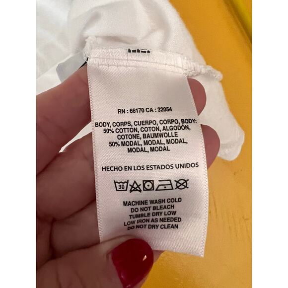 Anthropologie T.La Alissa White Scoop Neck Sleeveless Layering Tank Top XL NWT - Picture 9 of 9